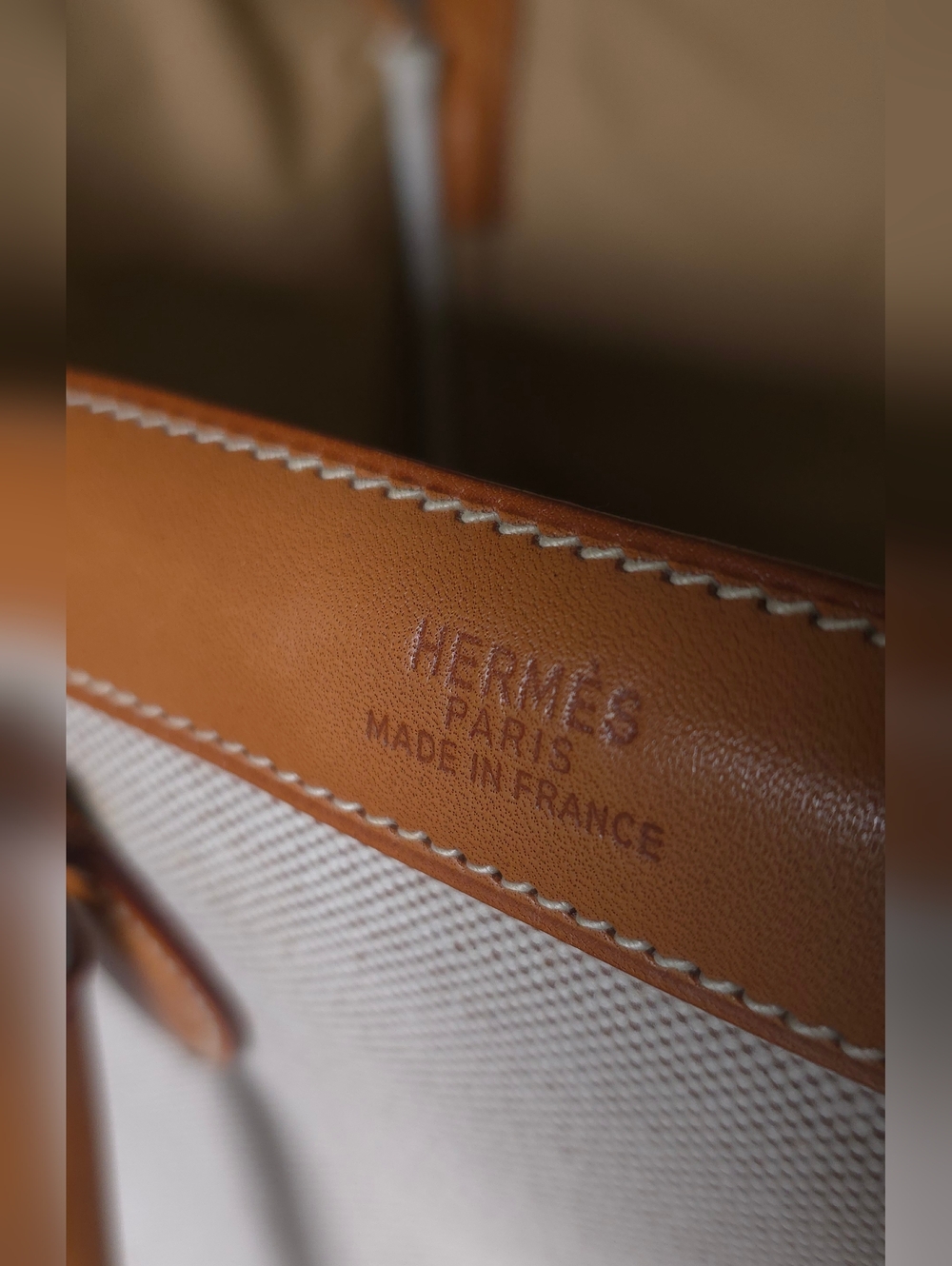 Hermès Drag Beige Canvas and Tan Leather Travel Bag - Picture 2 of 16